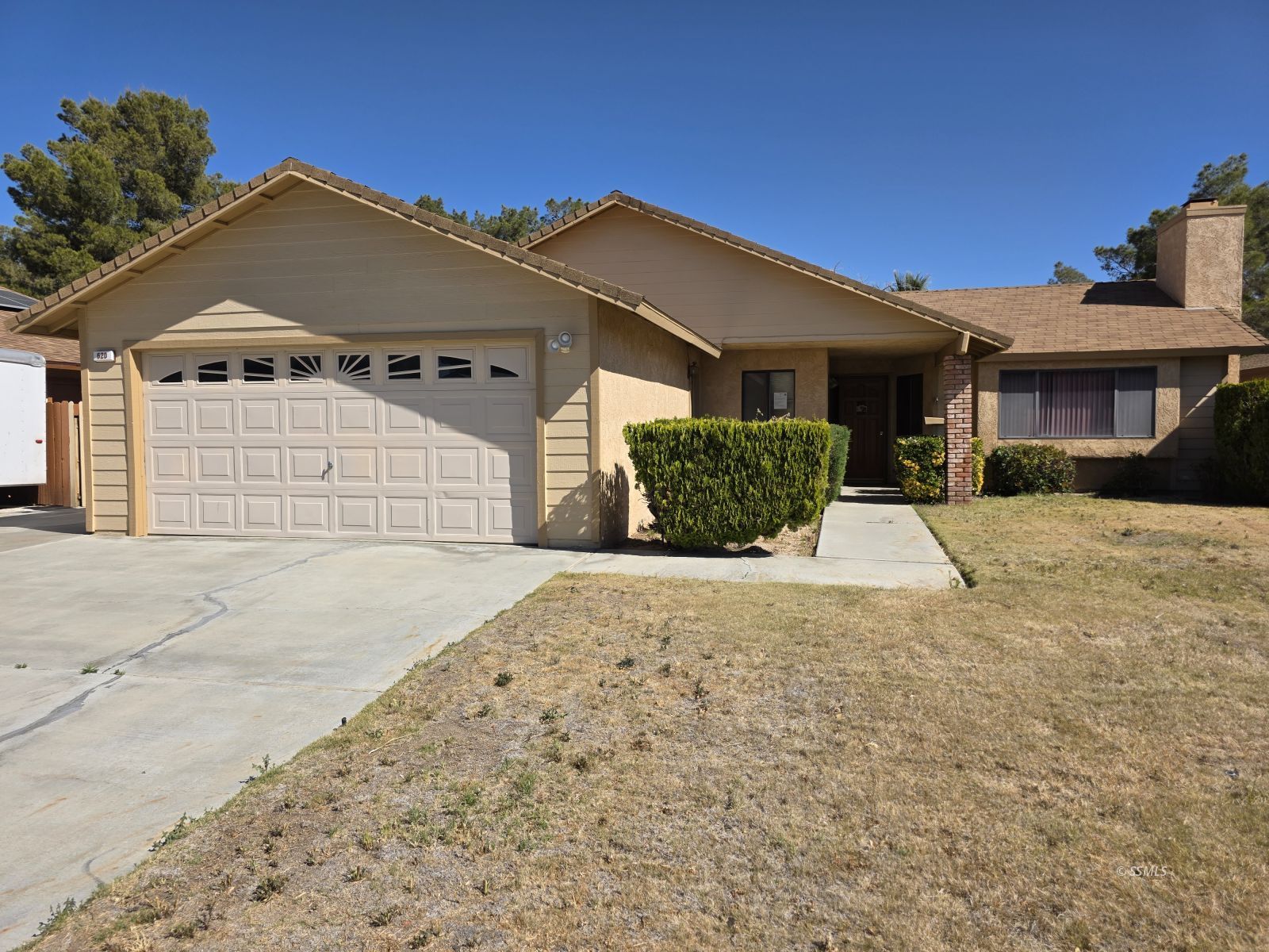 620 Ginger AVE