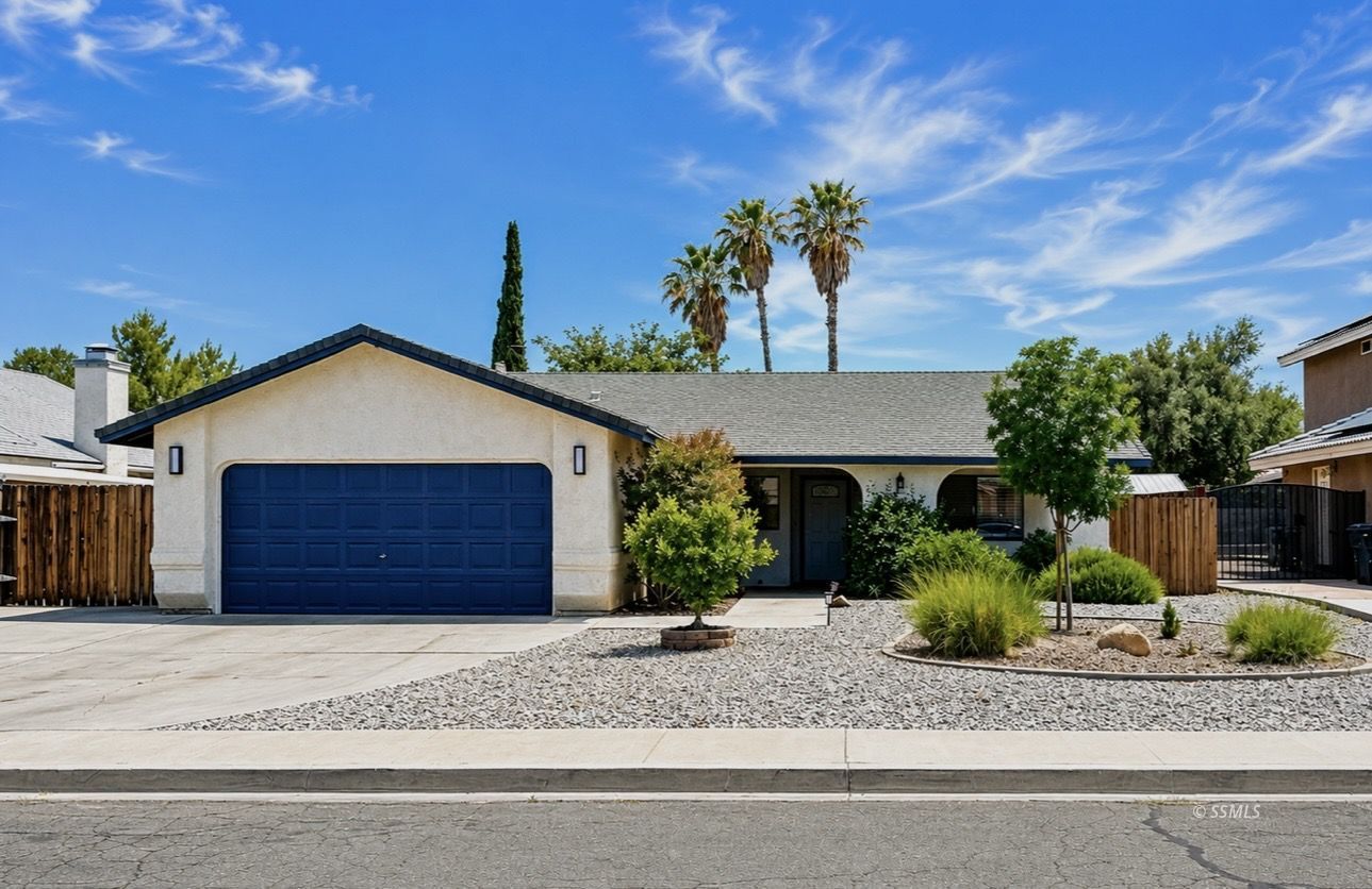 1105 Rebecca AVE