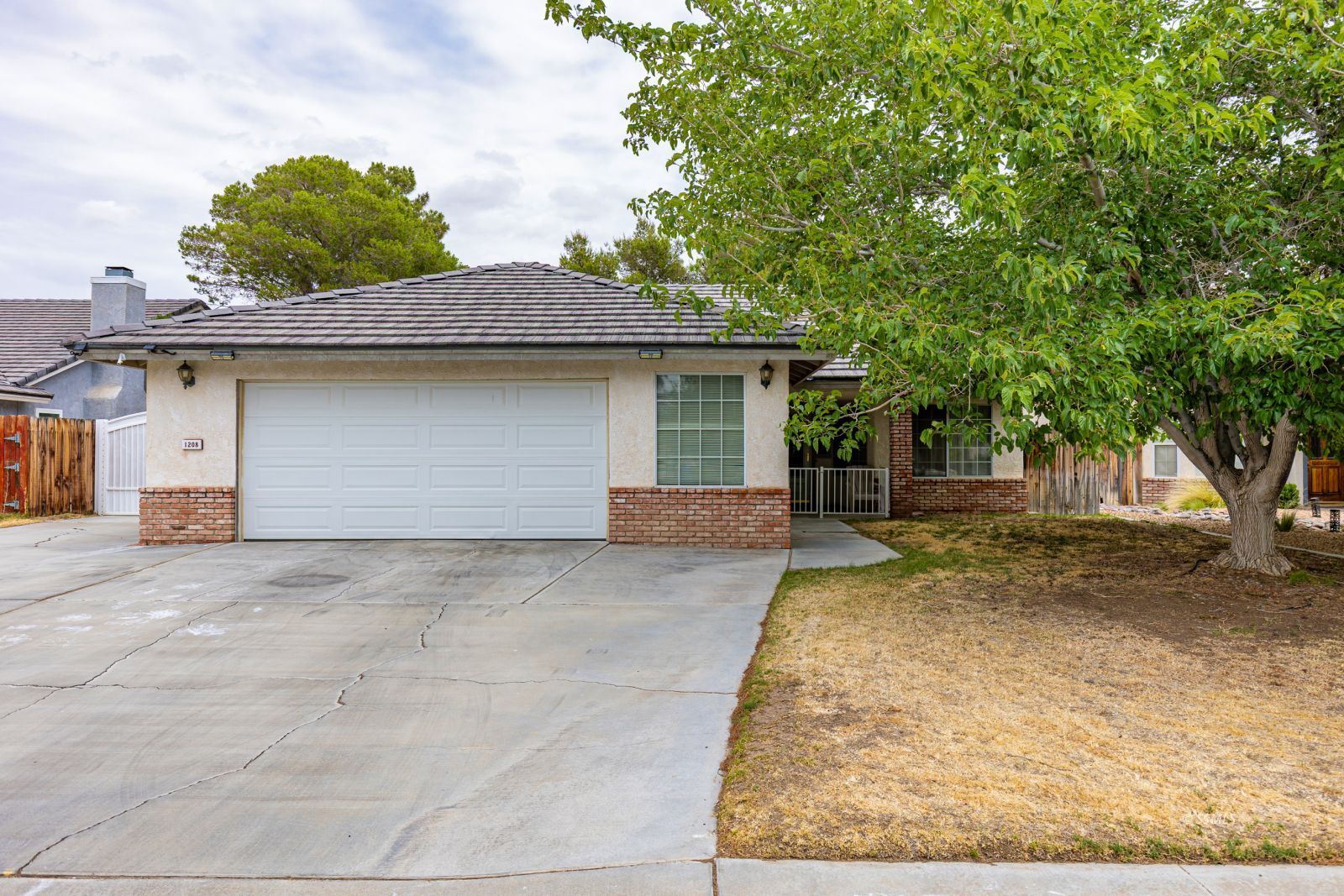 1208 Alysa CT