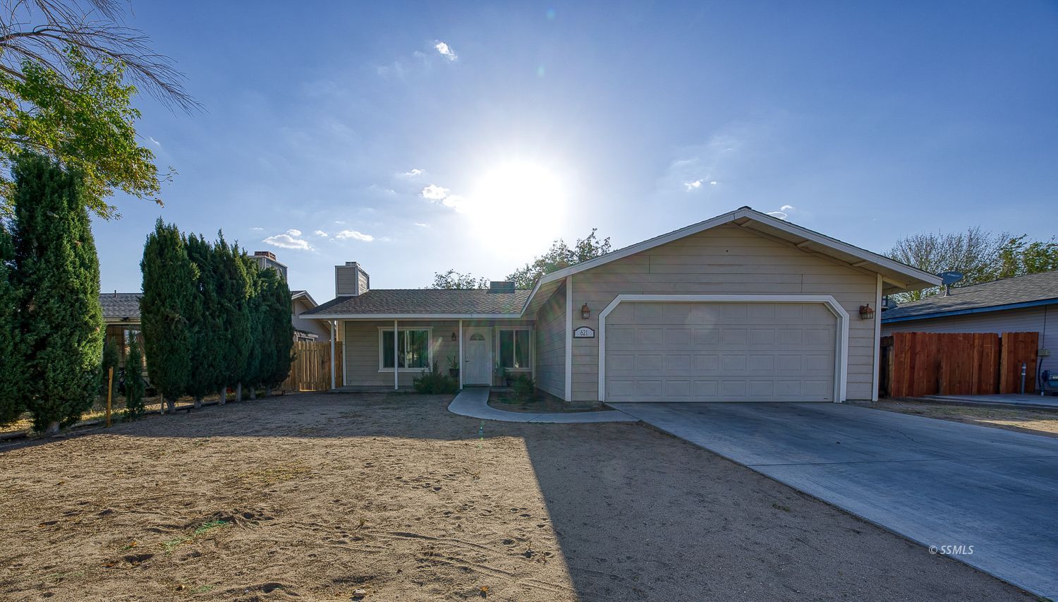 621 Glen CT