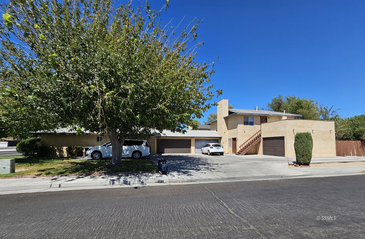 712 S Norma ST