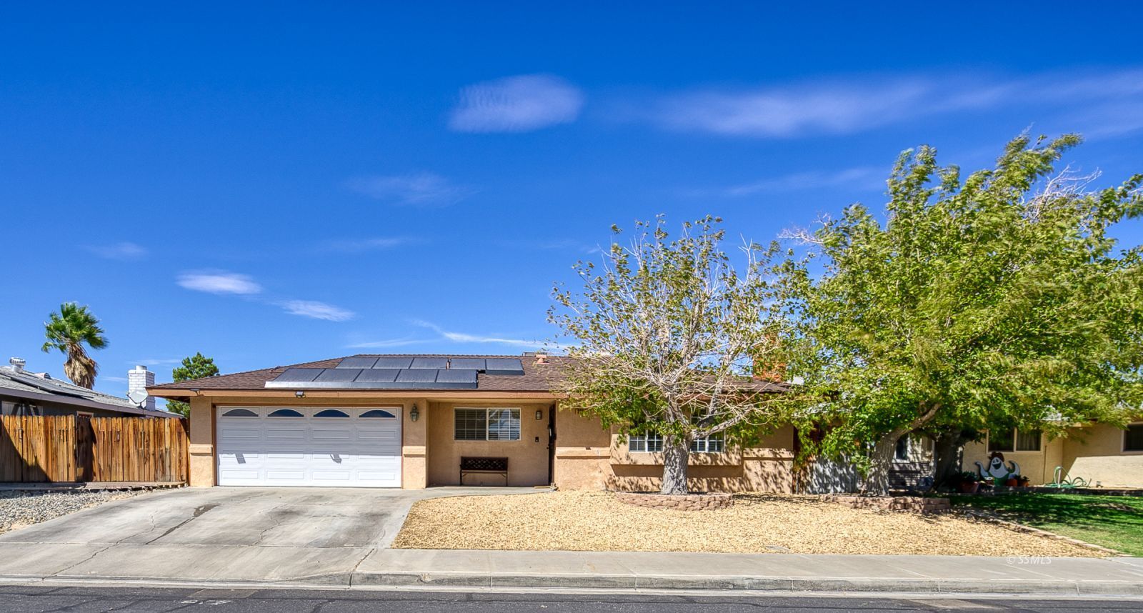 309 N Sunland DR