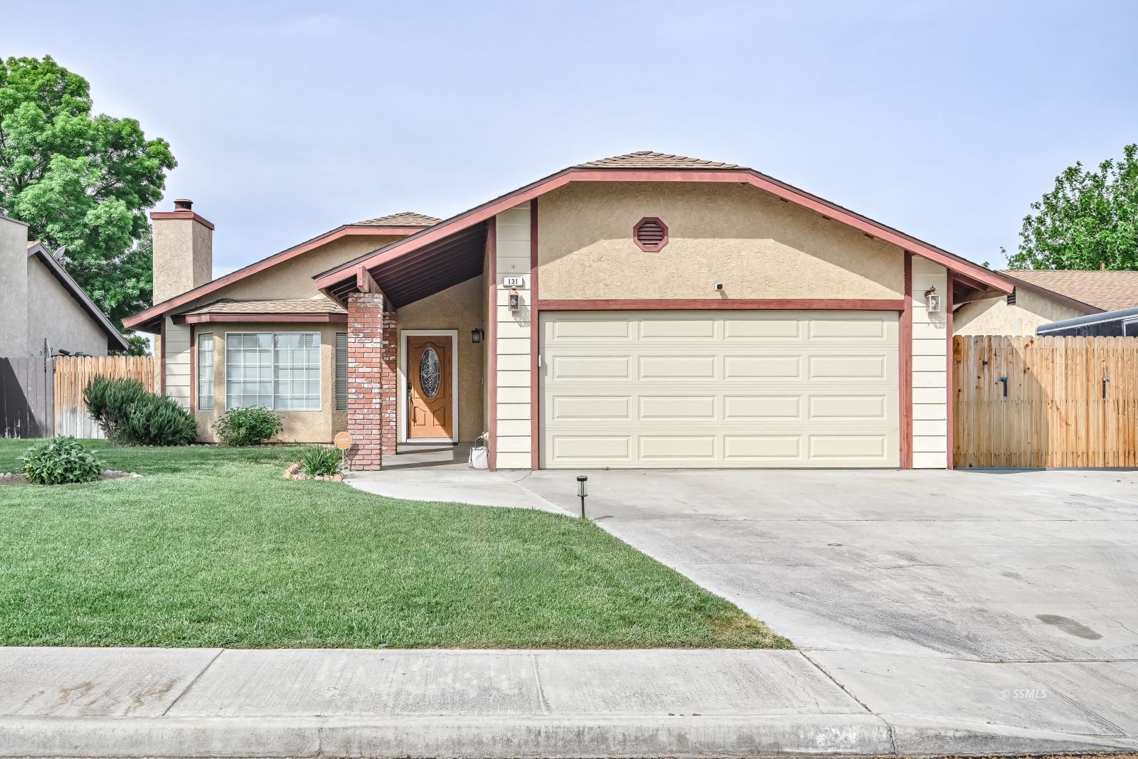 131 Chambers — Photo 2