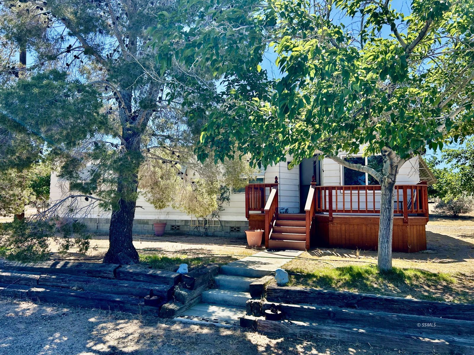 1211 S Lamb — Photo 2