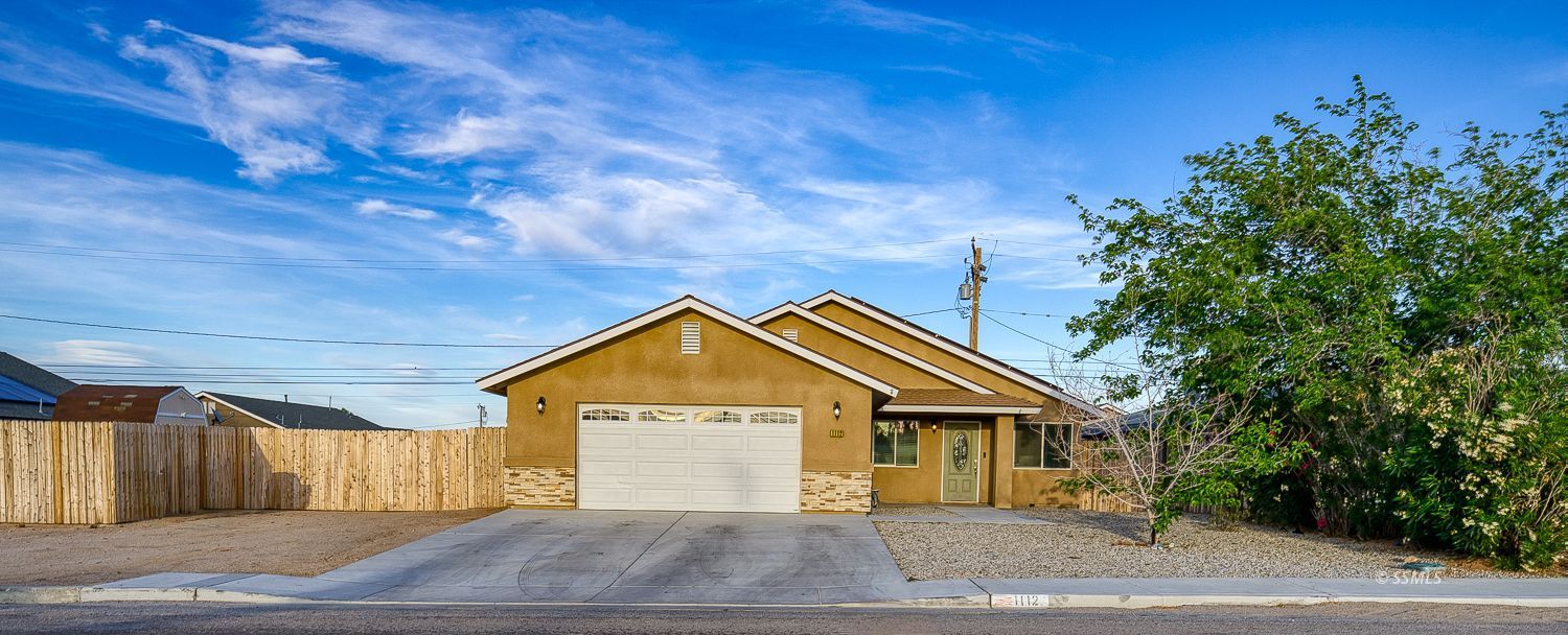 1112 Porter ST — Photo 2