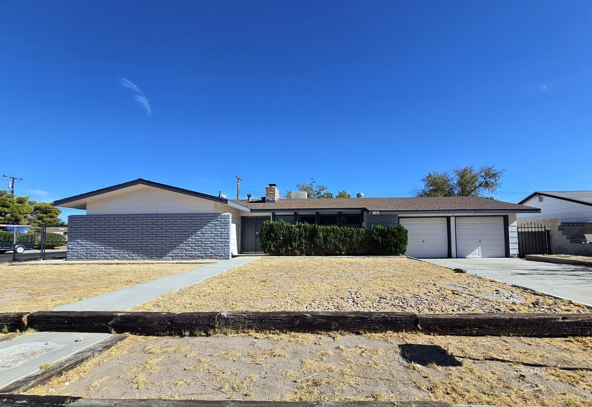 622 E California AVE — Photo 2