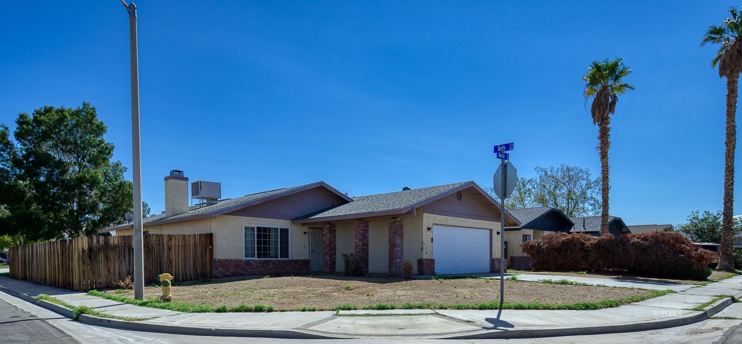 314 Reese ST — Photo 3