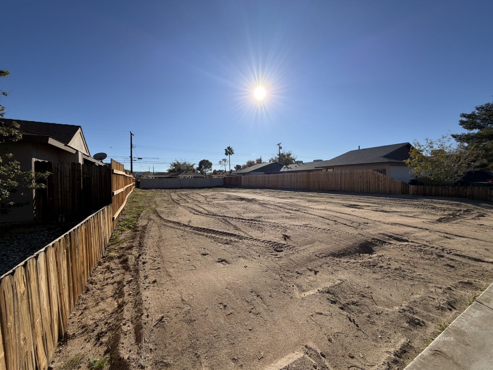 Commercial — Photo 3