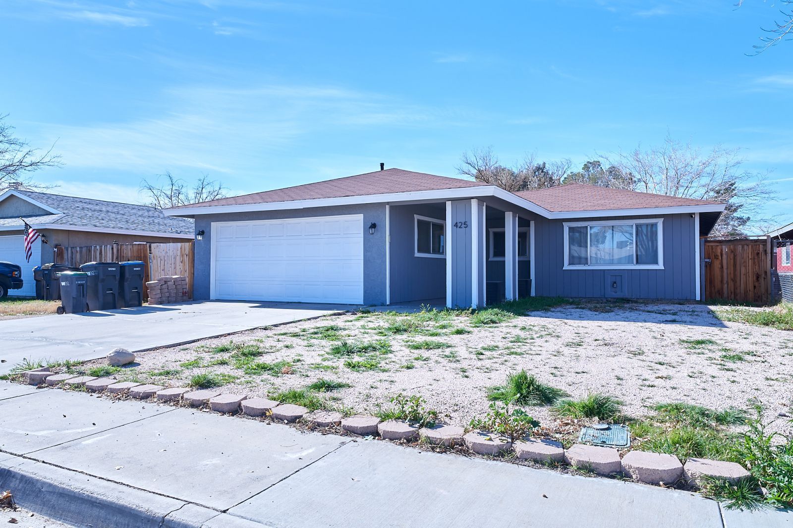 425 S Lincoln ST — Photo 3