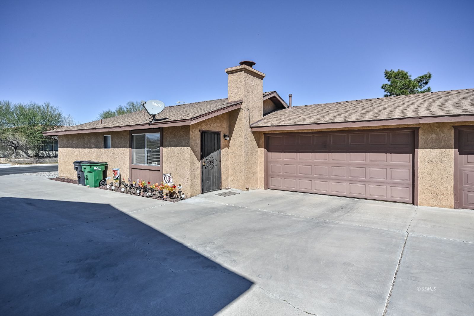 708 N Florence — Photo 3