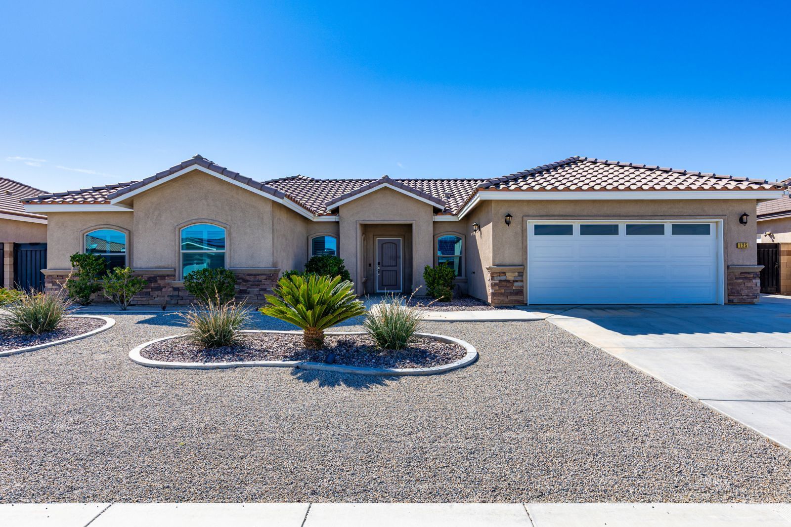 125 Rainshadow CT — Photo 3