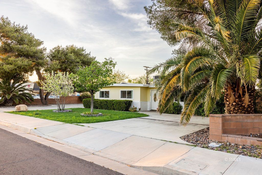 438 W Ward AVE — Photo 3