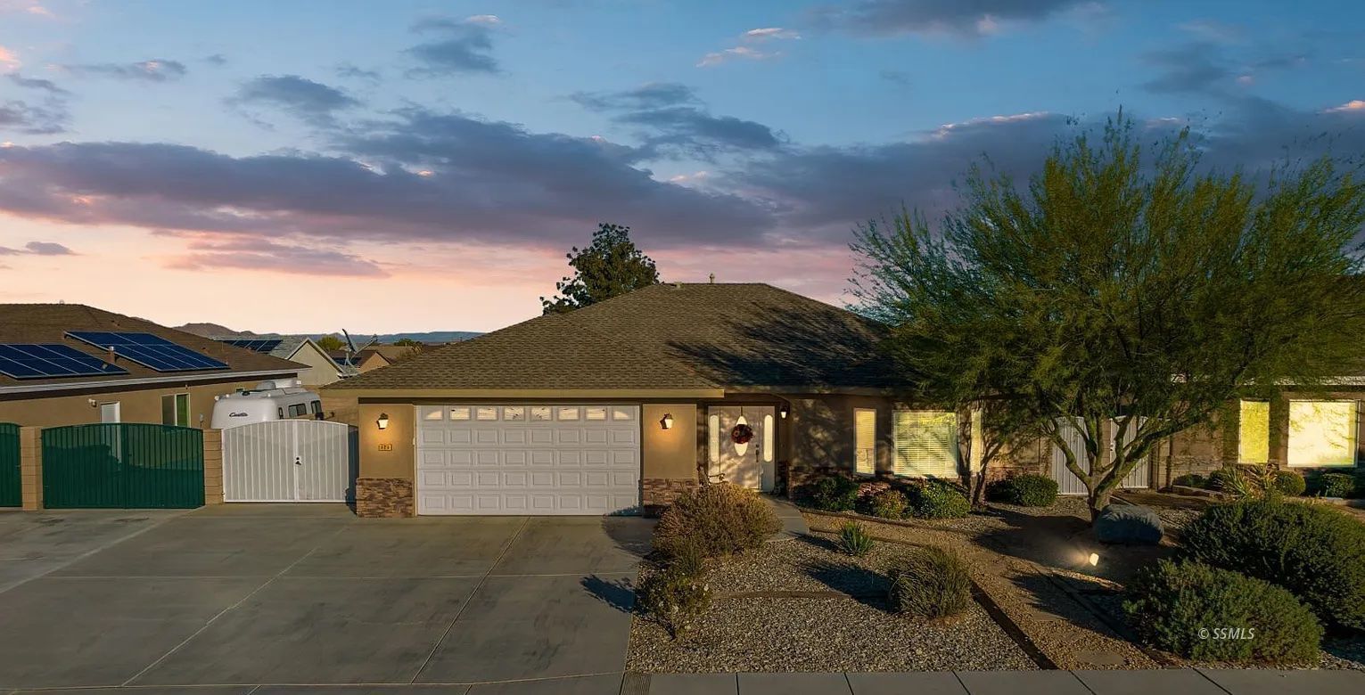 424 S Inyo ST — Photo 3