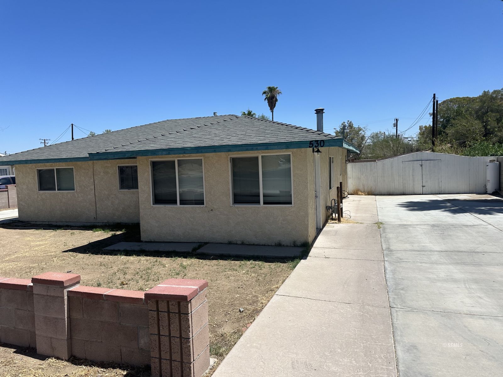 530 S Sunset — Photo 3