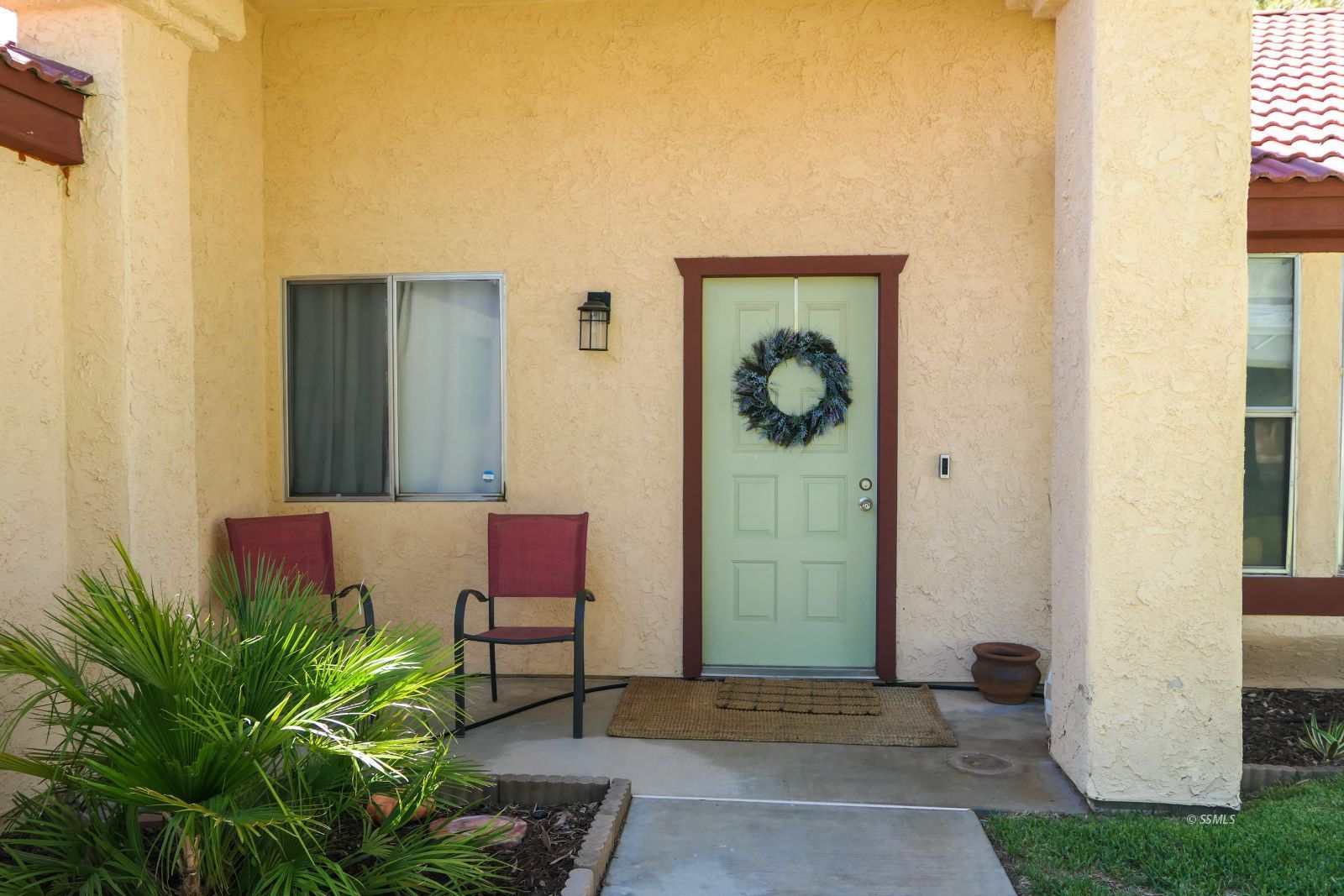 421 Veada AVE — Photo 3