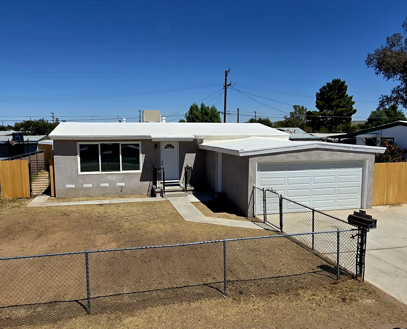 408 N Alvord ST — Photo 3