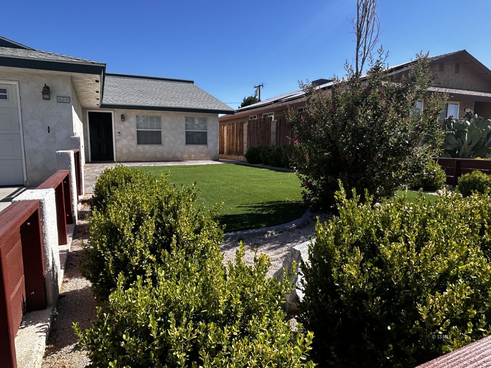 609 Weiman AVE — Photo 3