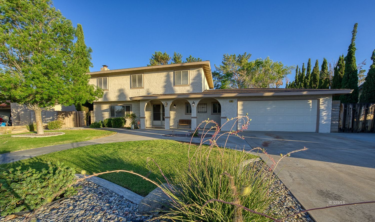 539 W Wasp AVE — Photo 3