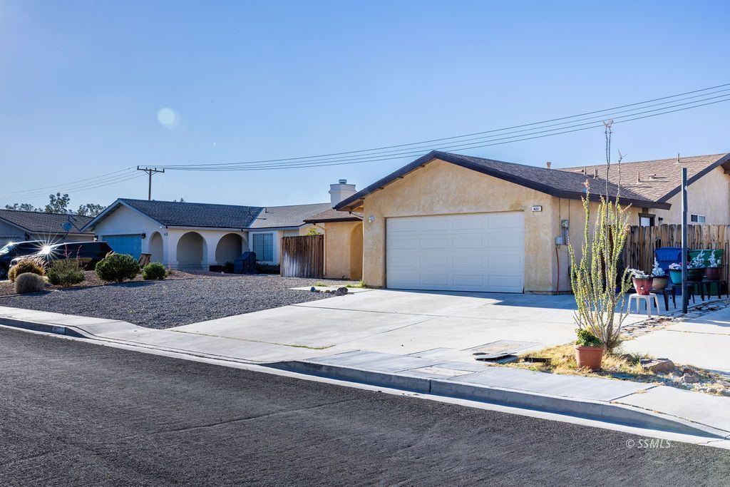 622 Plumblossom CT — Photo 3