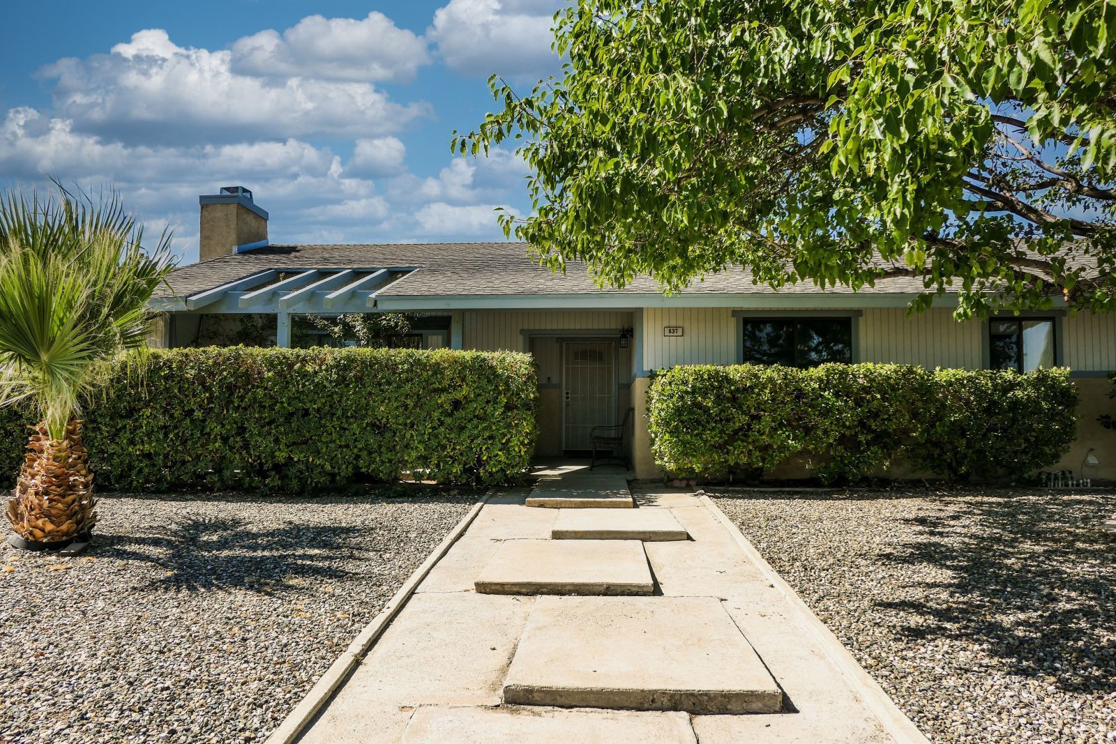 837 W Bataan AVE — Photo 3