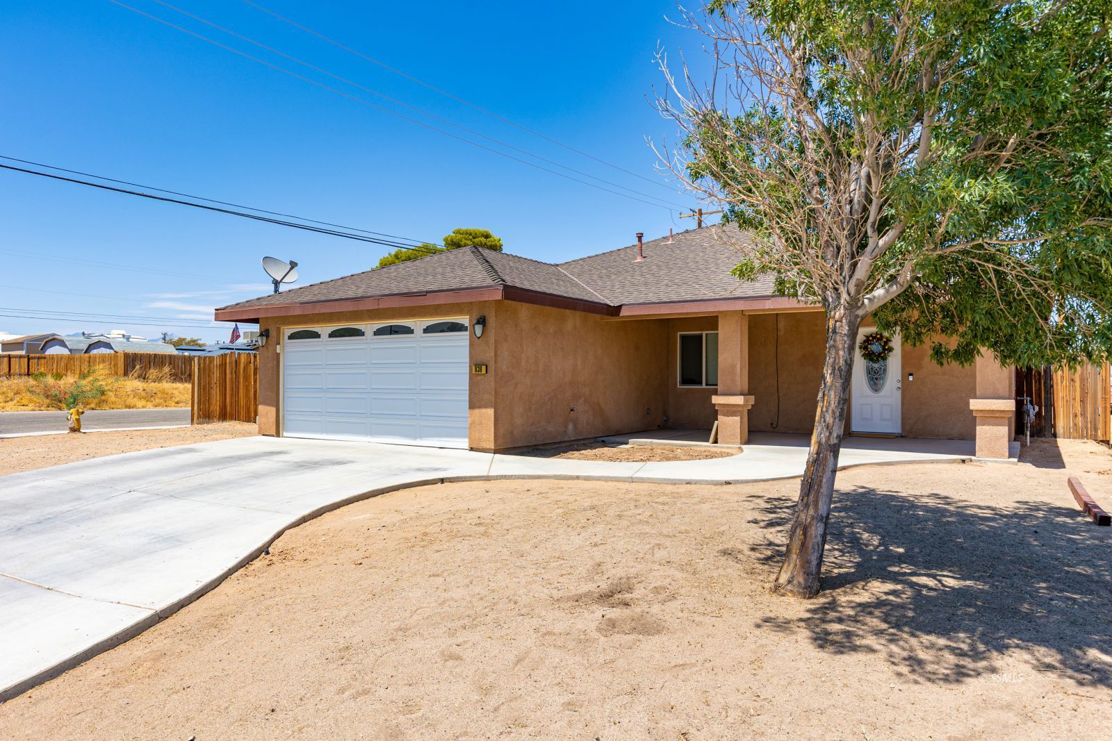 936 W Burns AVE — Photo 3