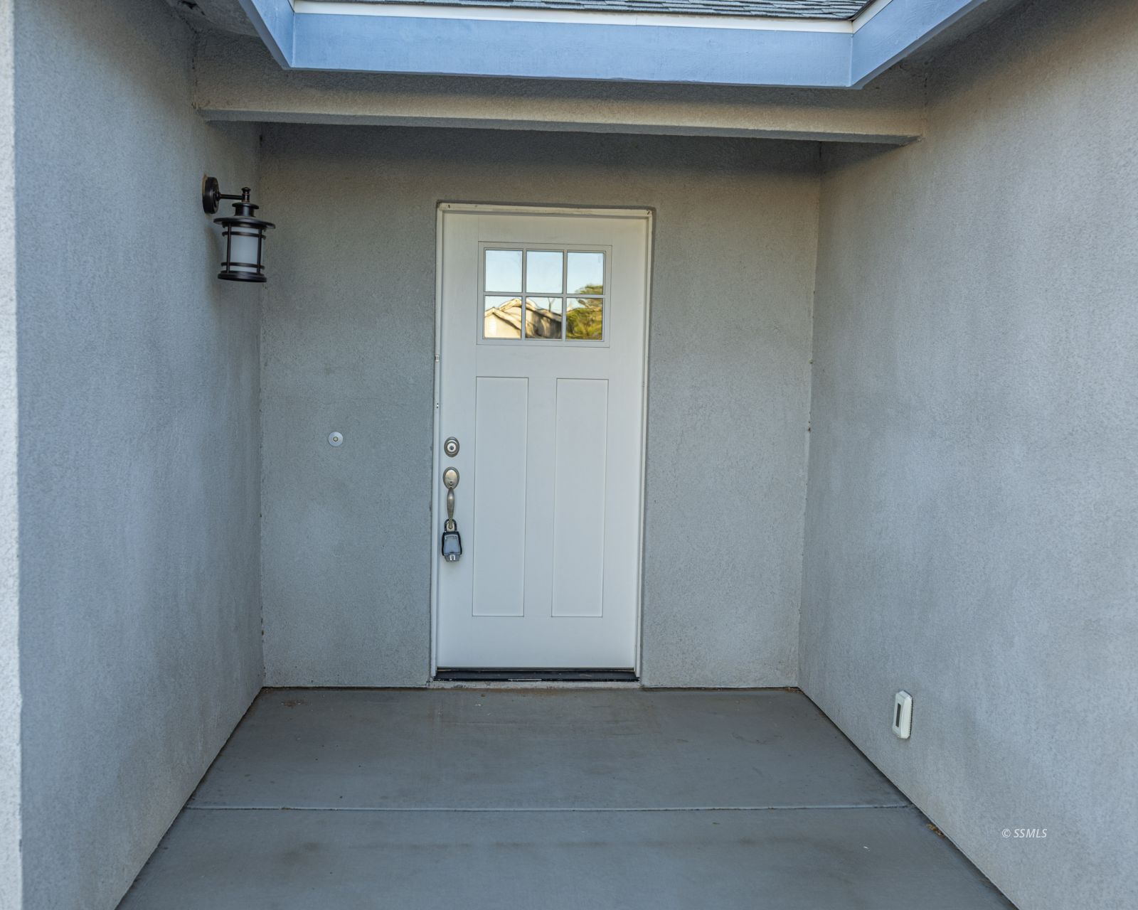 1521 Mayo — Photo 3