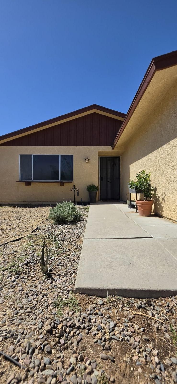 1213 W Willow AVE — Photo 3