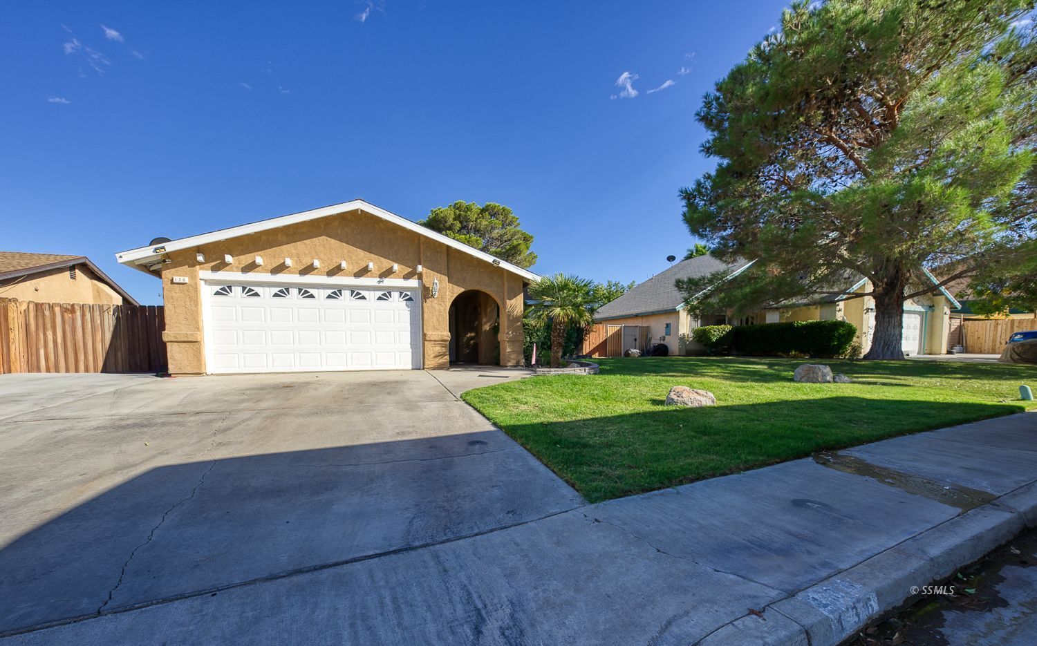 136 N. Gwen Dr. — Photo 3