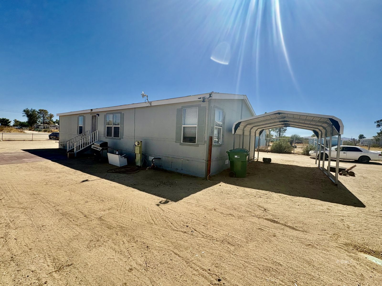 1045 N Calvert BLVD — Photo 3