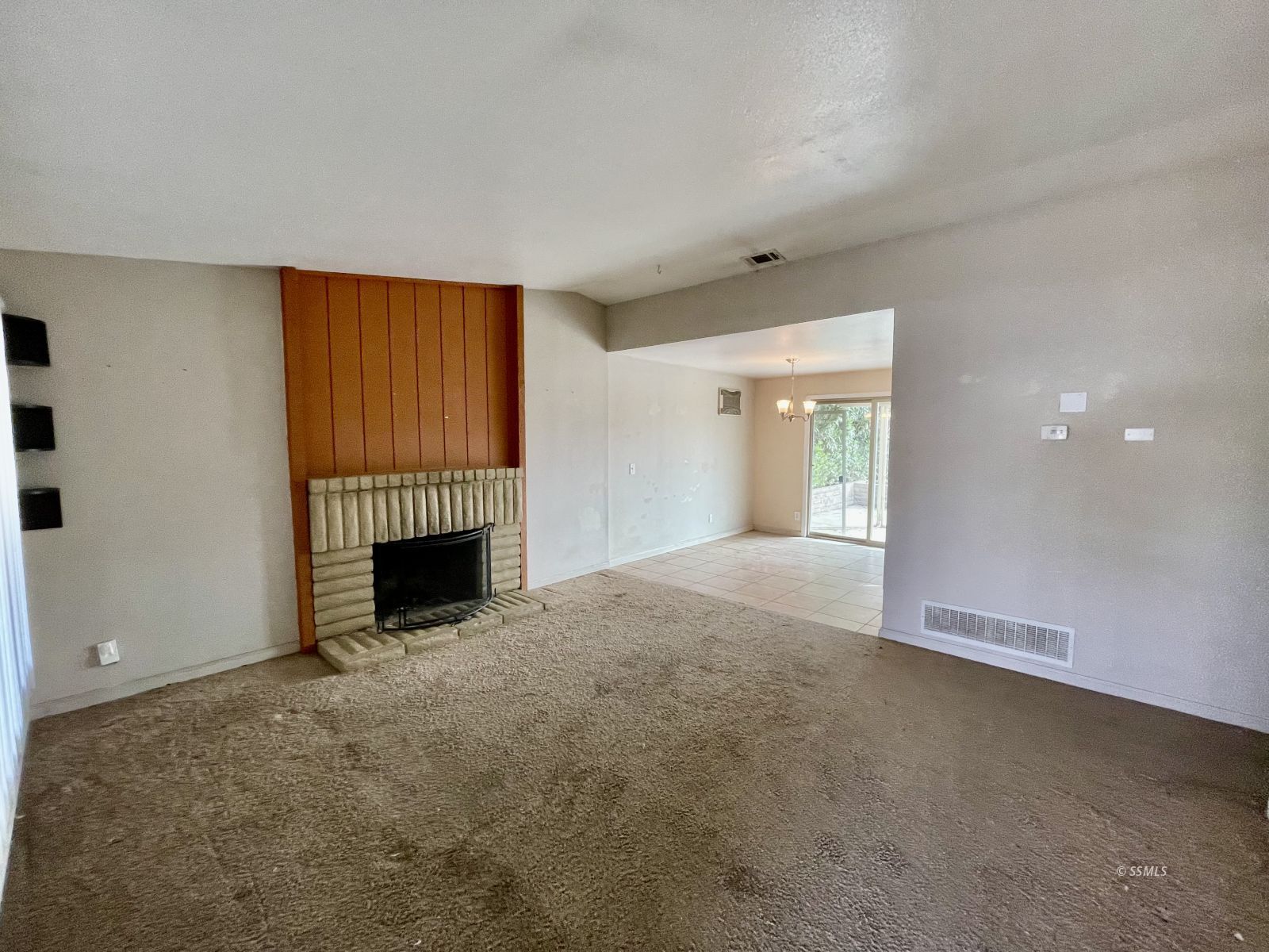 505 Cottonwood DR — Photo 4