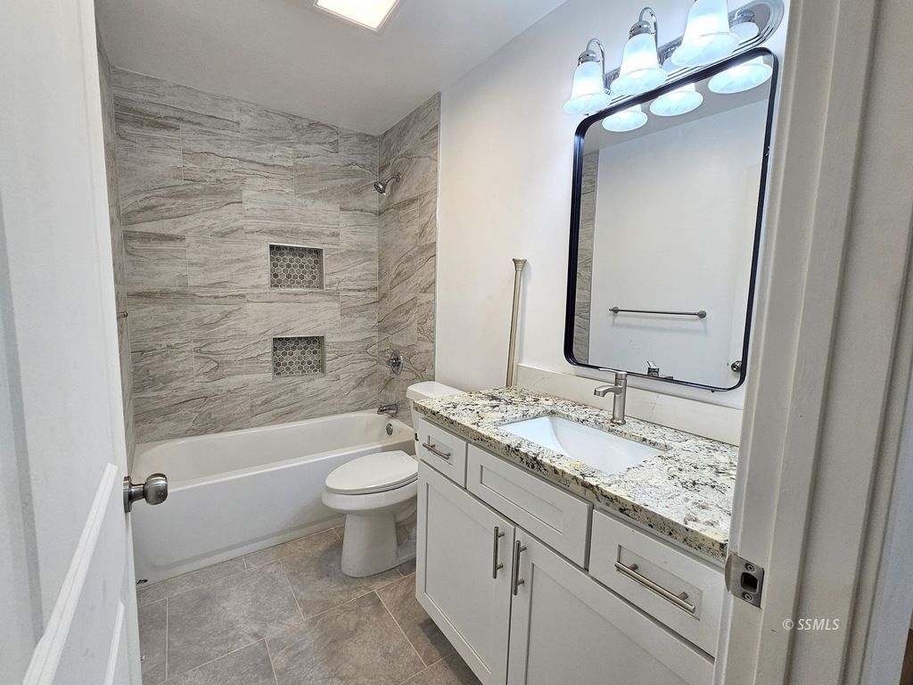 313 W Church AVE — Photo 4