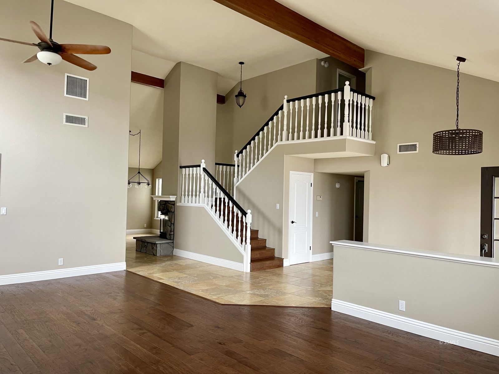 125 W Mojave Rose AVE — Photo 4