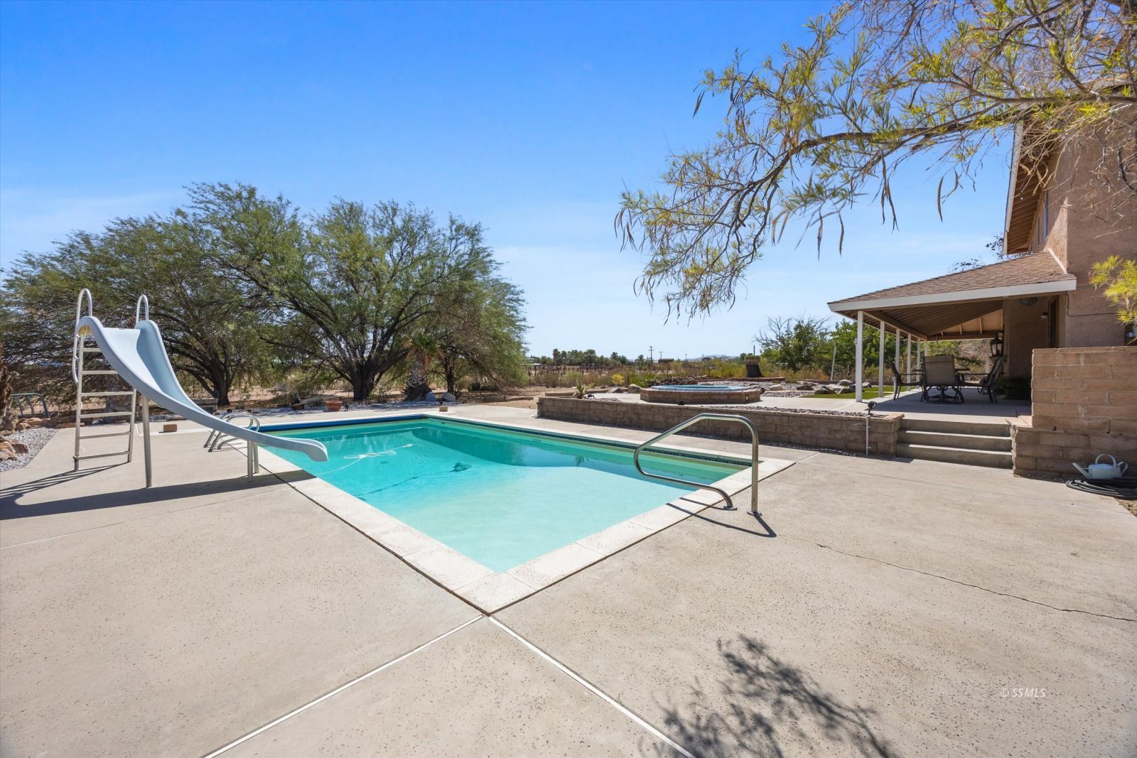 604 N Rebel Road — Photo 4