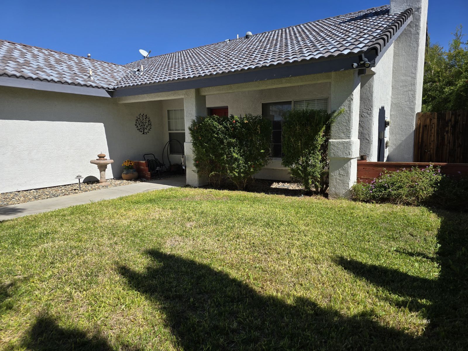 616 Amanda ST — Photo 4