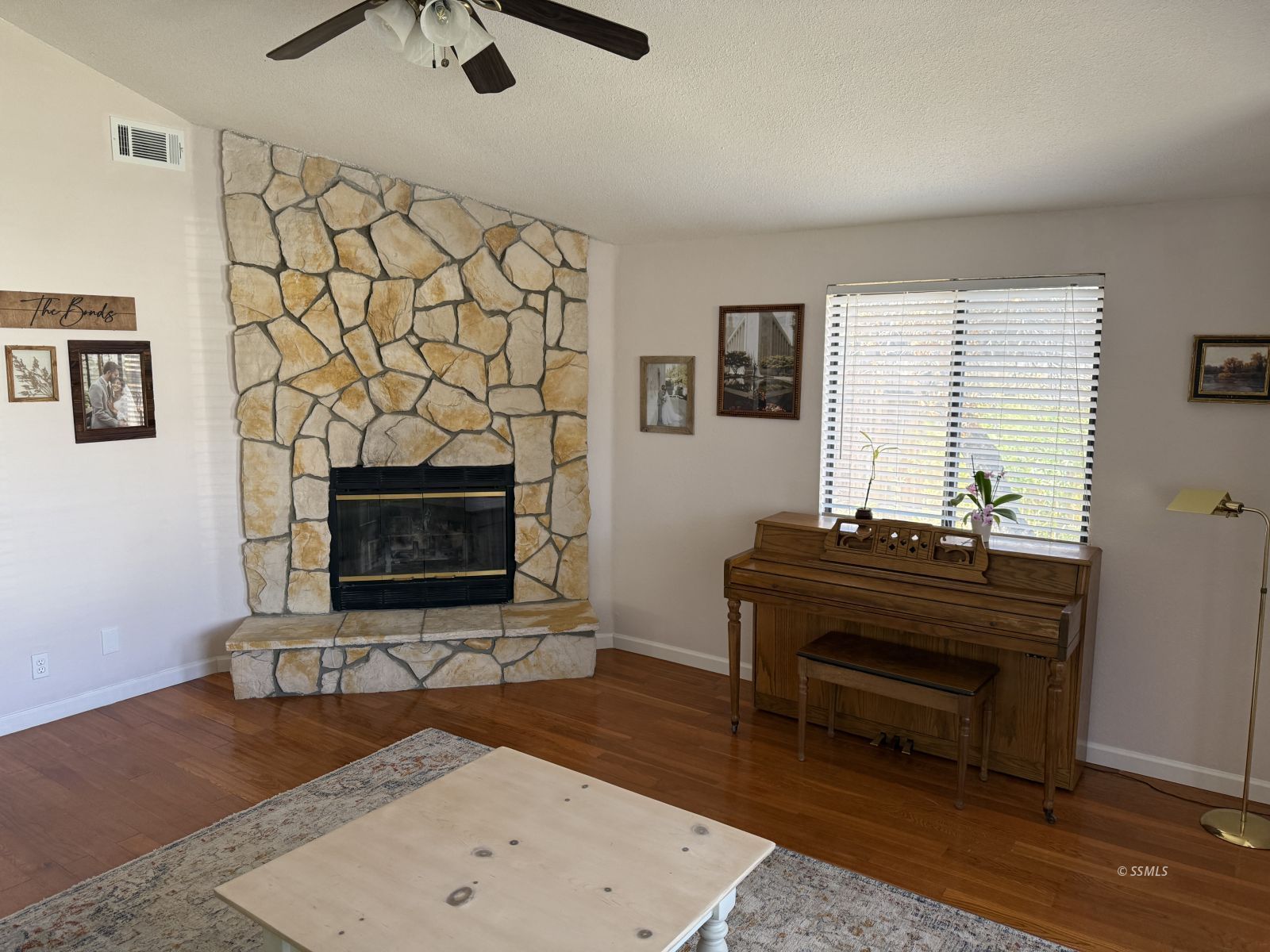 805 Janelle — Photo 4