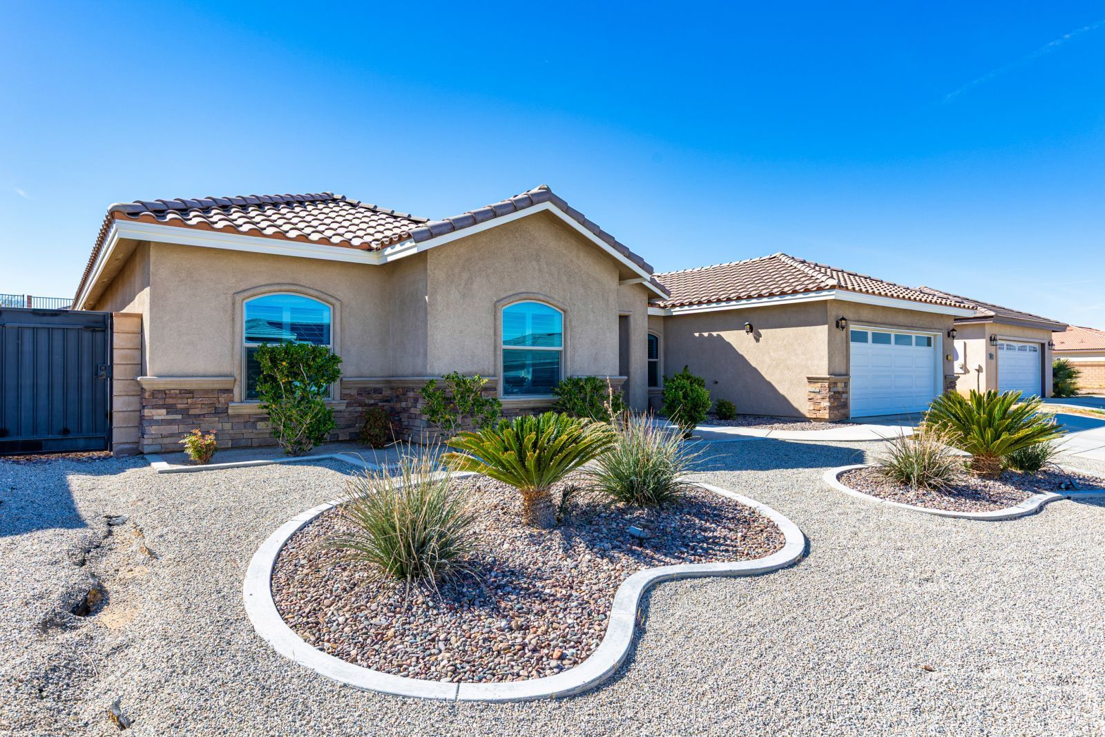 125 Rainshadow CT — Photo 4