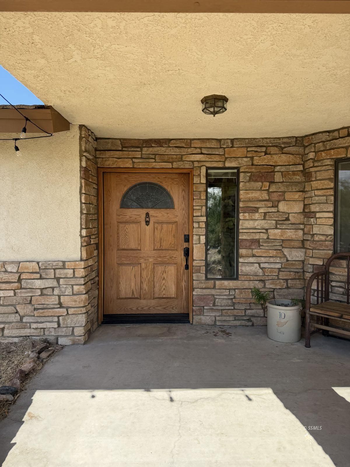 1446 W Franklin — Photo 4