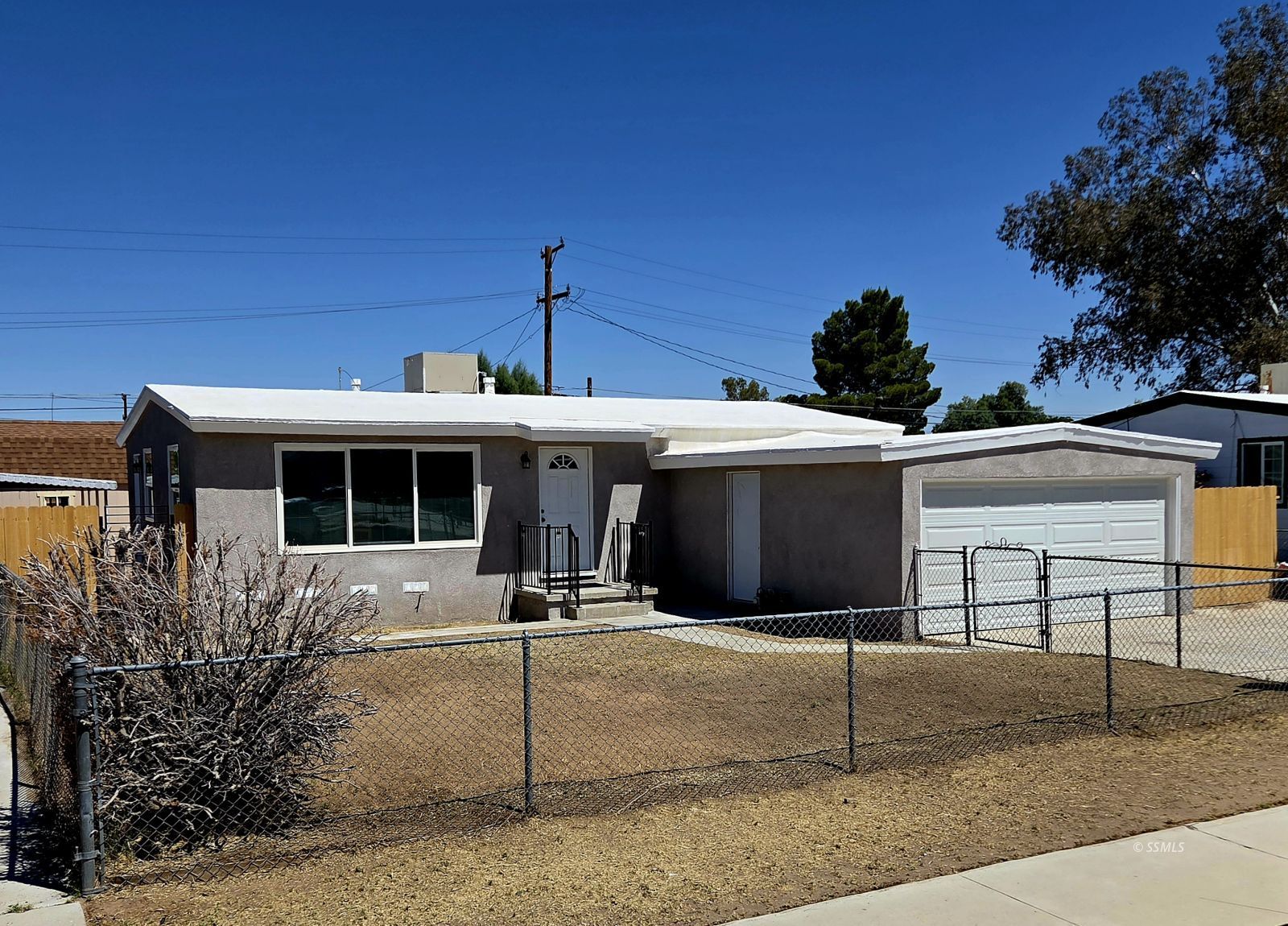 408 N Alvord ST — Photo 4