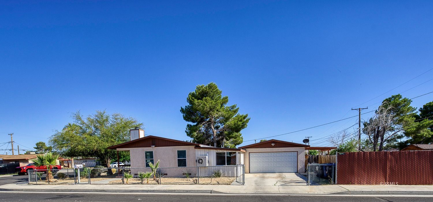 201 S Fire Opal ST — Photo 4