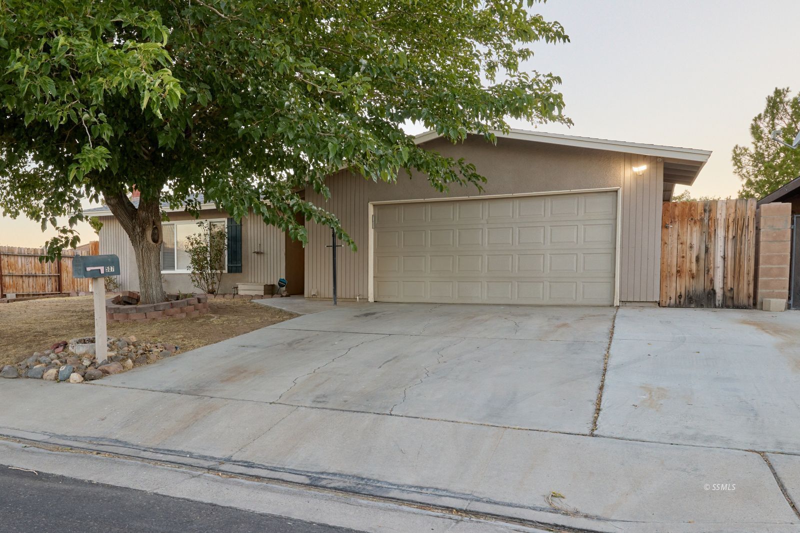 507 S Alvord ST — Photo 4