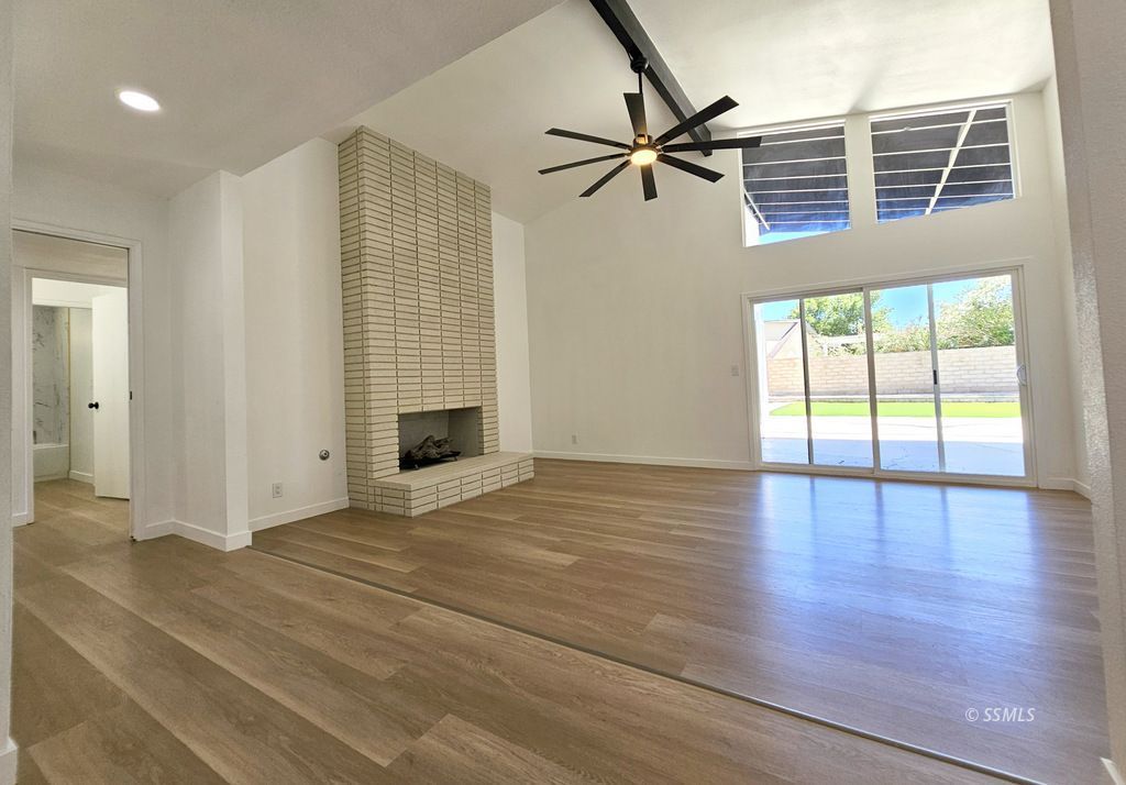 611 W FELSPAR AVE — Photo 4