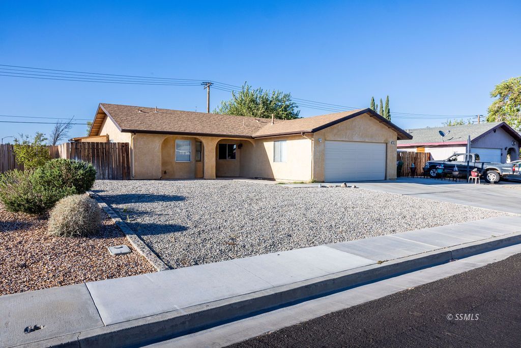 622 Plumblossom CT — Photo 4