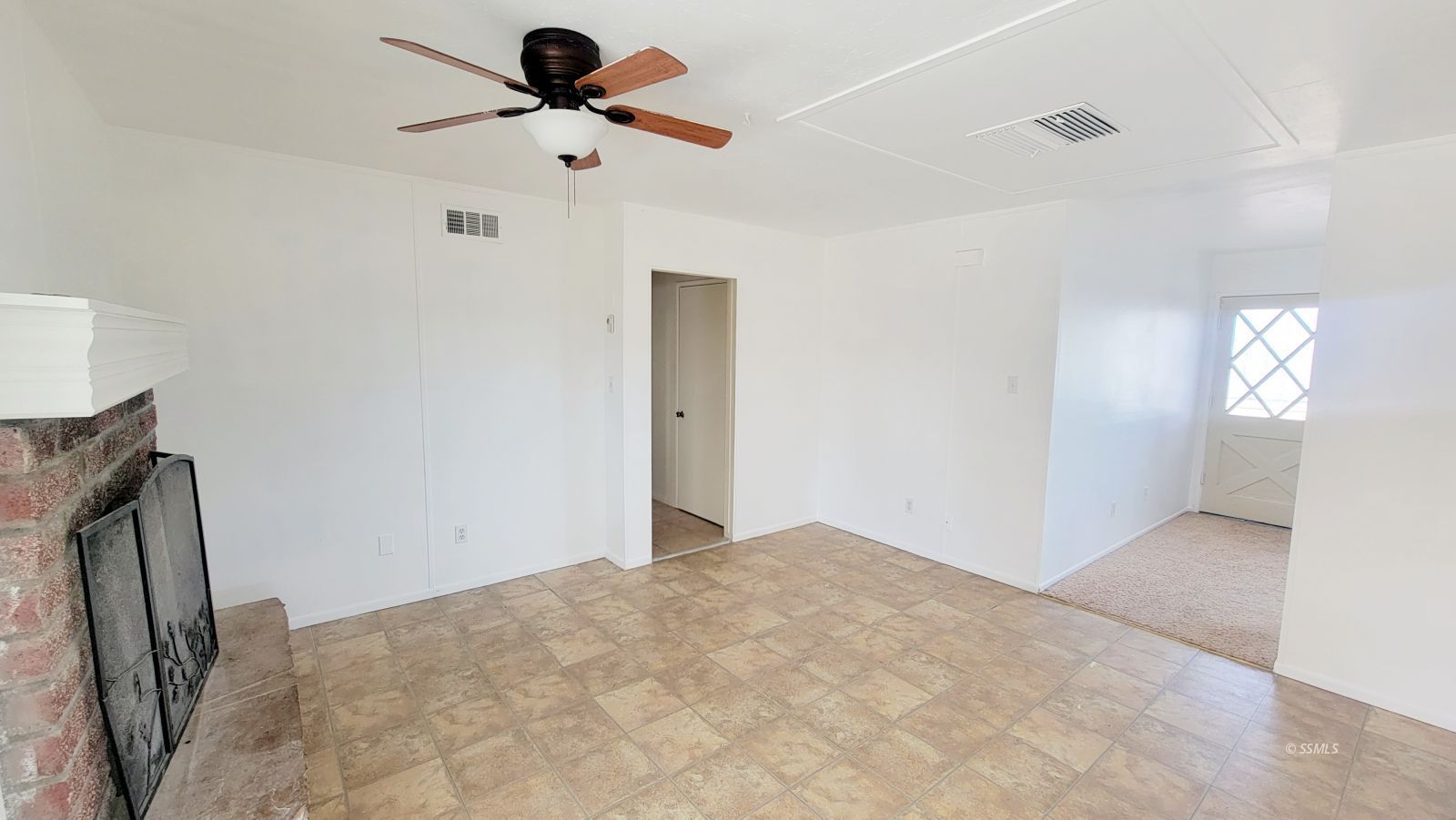 267 E Church AVE — Photo 4