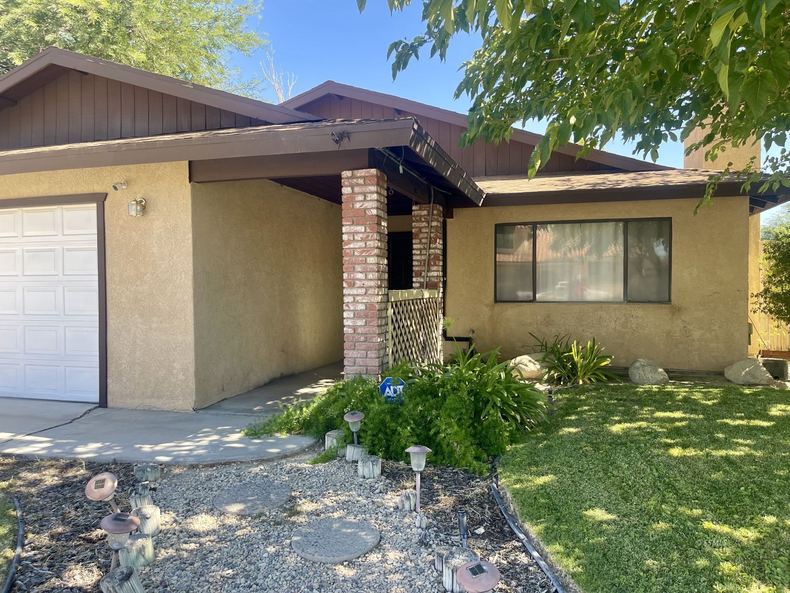 317 Mamie AVE — Photo 4