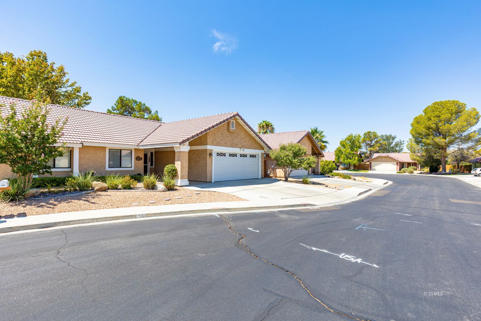 419 Mount Shasta CIR — Photo 4