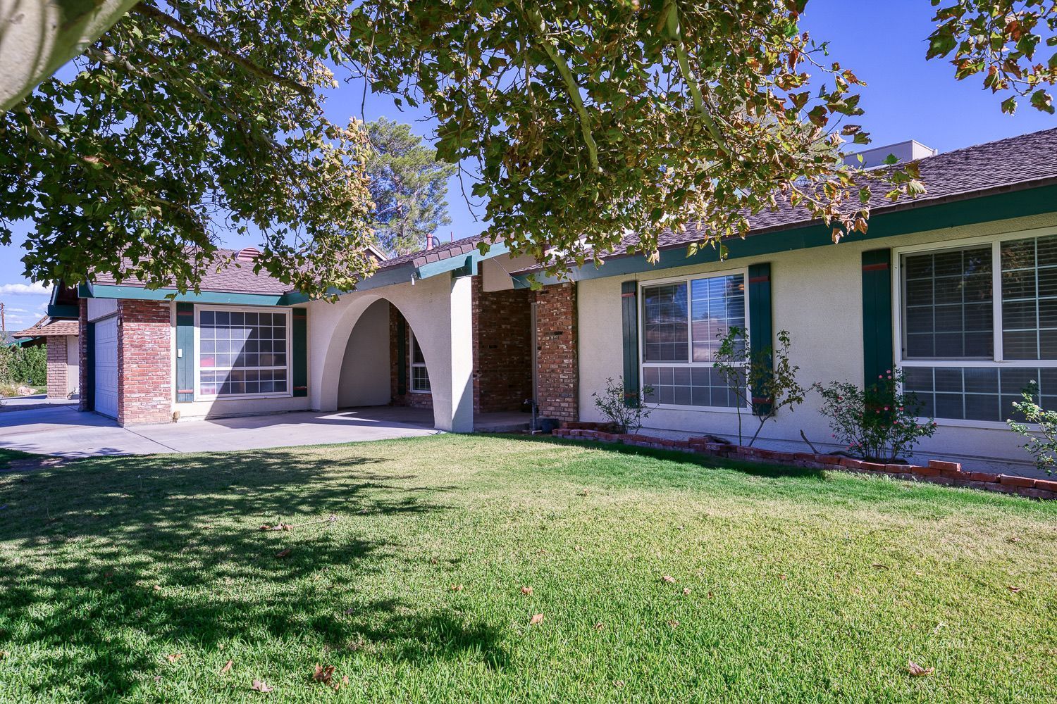 547 Kevin CT — Photo 4