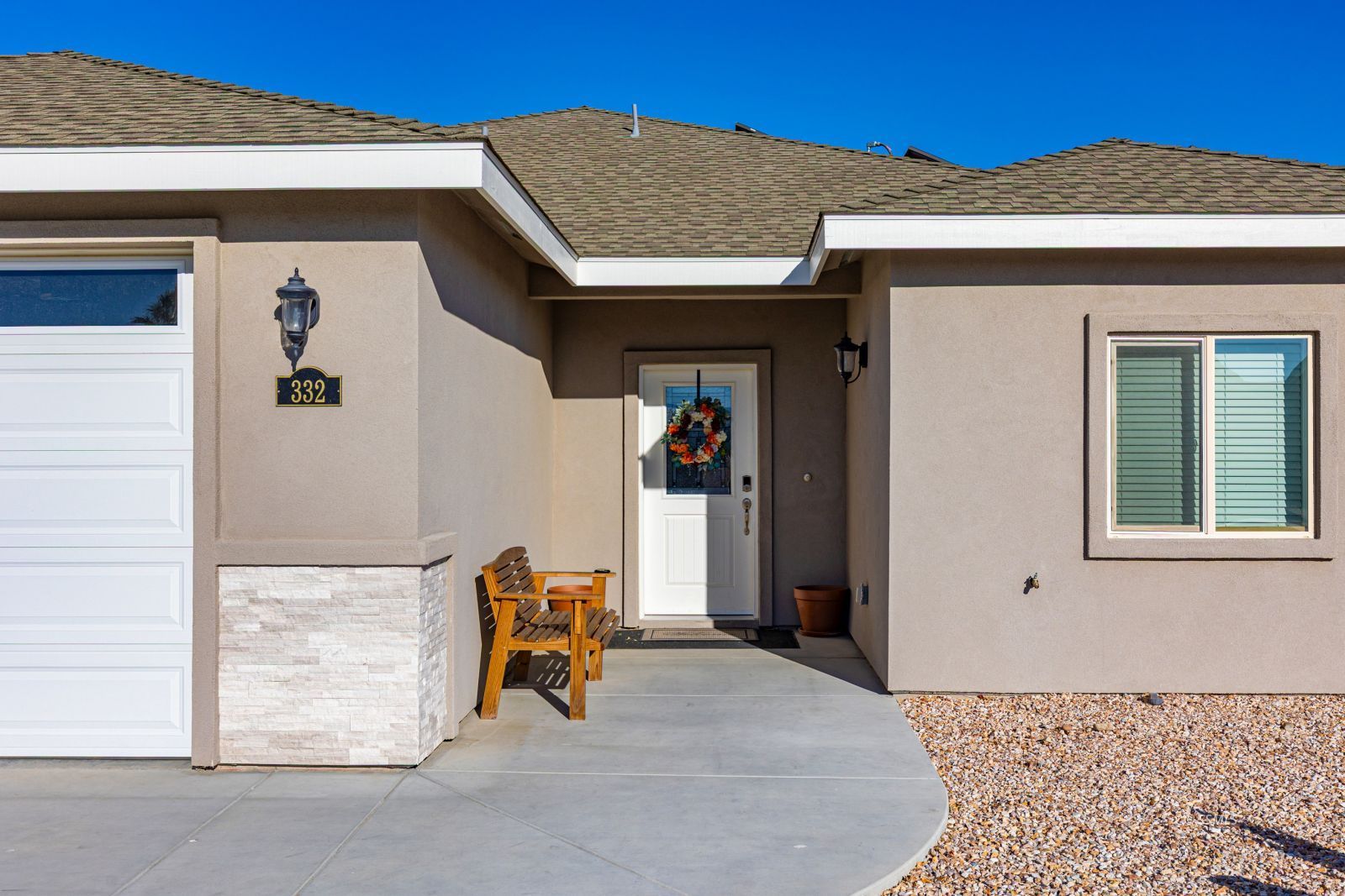 332 Abigail ST — Photo 4