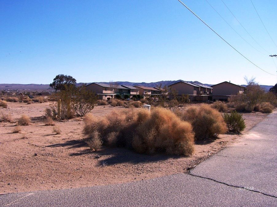 343-351-25 E Bataan AVE — Photo 5