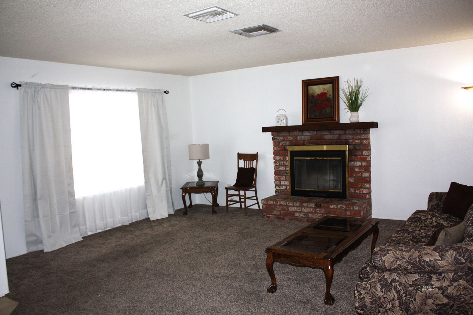 540 NW Sydnor AVE NW — Photo 5