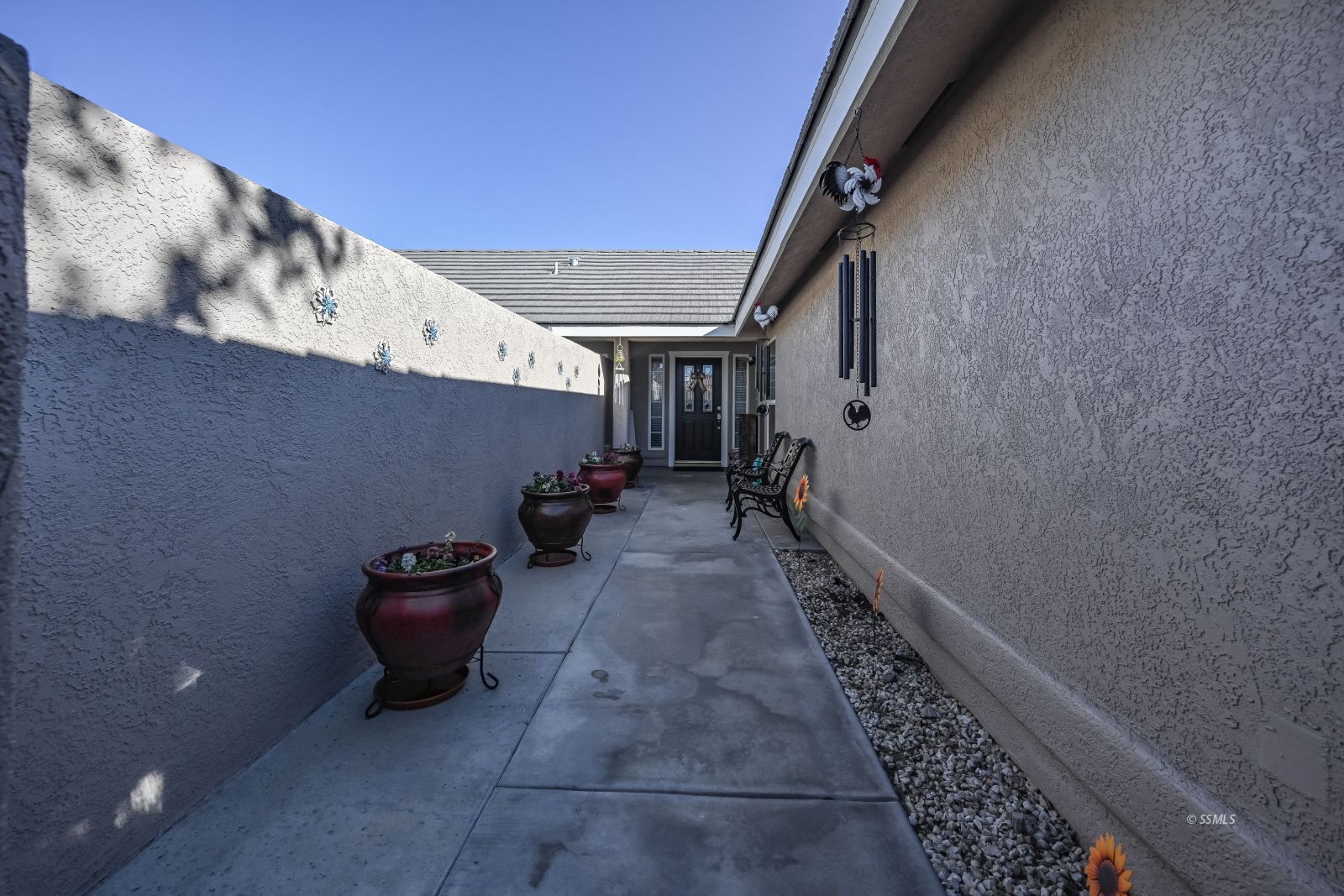 2112 S Camino El Canon — Photo 5